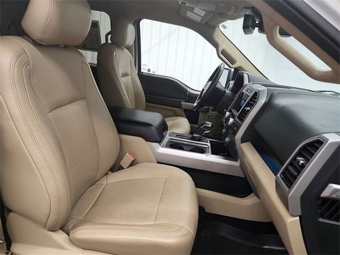 Used 2017 Ford F150 Lariat w/ Equipment Group 502A Luxury image 36