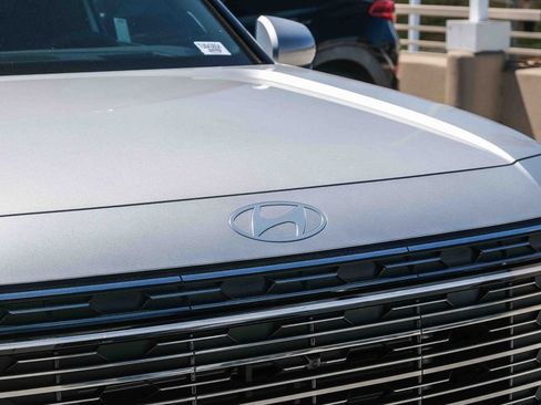 New 2026 Hyundai Palisade Calligraphy AWD/4WD image 12