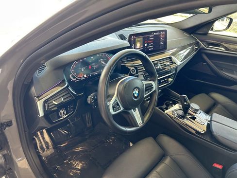Used 2022 BMW 540i xDrive w/ M Sport Package image 6