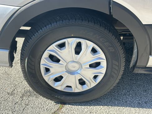 Used 2024 Ford Transit 350 XLT image 14