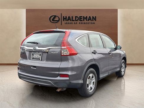 Used 2016 Honda CR-V LX image 6