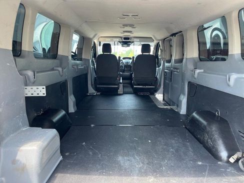 Used 2016 Ford Transit 350 XLT image 12