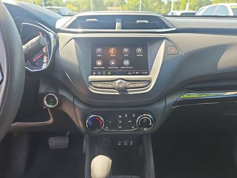 Used 2023 Chevrolet TrailBlazer LT AWD/4WD image 18
