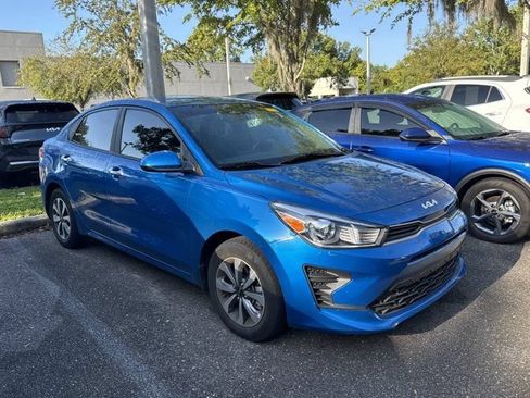 Used 2022 Kia Rio S w/ Technology Package FWD image 1
