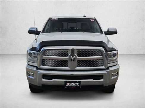 Used 2014 RAM 2500 Laramie w/ Convenience Group image 2