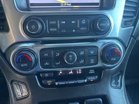Used 2019 Chevrolet Tahoe LT AWD/4WD image 24