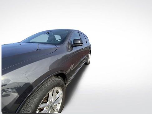 Used 2024 Dodge Durango GT image 2