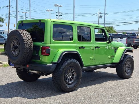 Used 2025 Jeep Wrangler Unlimited Rubicon 392 AWD/4WD image 11