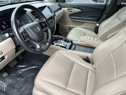 Used 2019 Honda Pilot Touring image 23