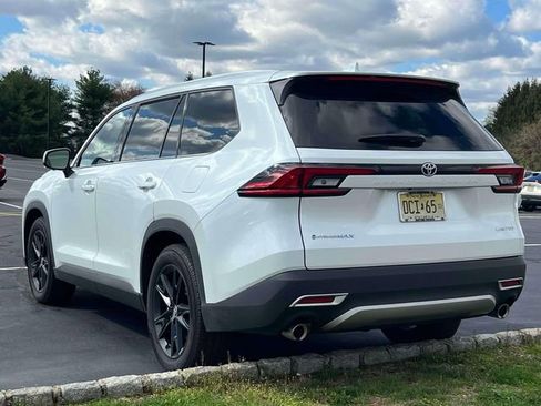 Used 2026 Toyota Grand Highlander AWD Hybrid image 4