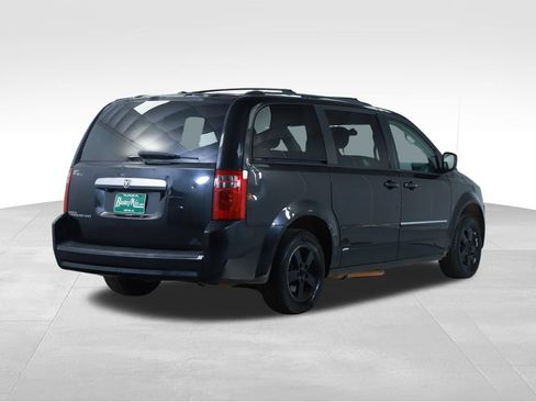 Used 2008 Dodge Grand Caravan SXT w/ Entertainment Group 2 image 12