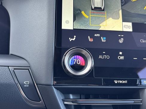 Used 2025 Lexus GX 550 image 43