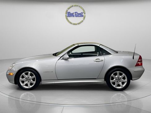 Used 2002 Mercedes-Benz SLK 230 image 3