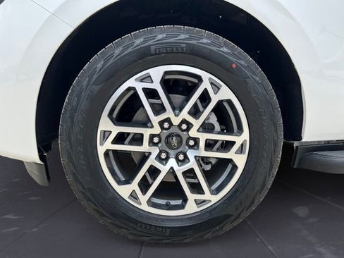 New 2026 Ford Expedition Active AWD/4WD image 14