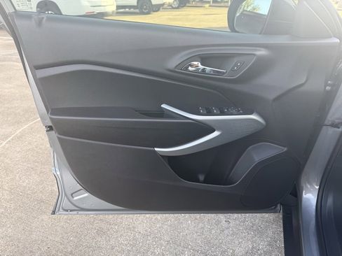 New 2026 Chevrolet Trax RS w/ Driver Confidence Package image 19