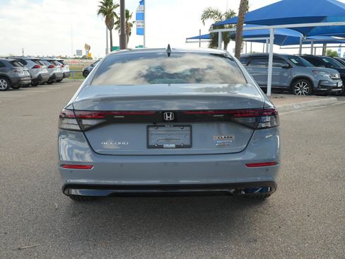 Used 2025 Honda Accord Touring image 6