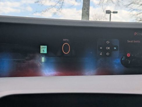 New 2026 Lincoln Nautilus Reserve image 24