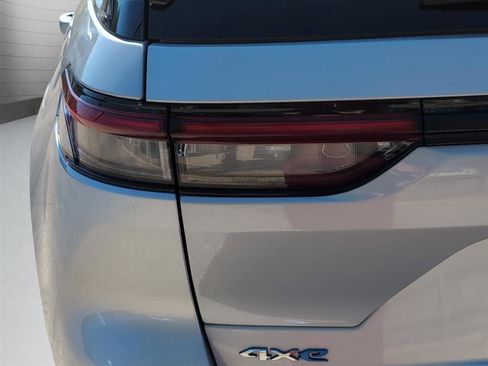 Used 2024 Jeep Grand Cherokee Limited 4xe image 9