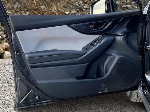 Used 2019 Subaru Crosstrek 2.0i Premium w/ Eyesight System image 19