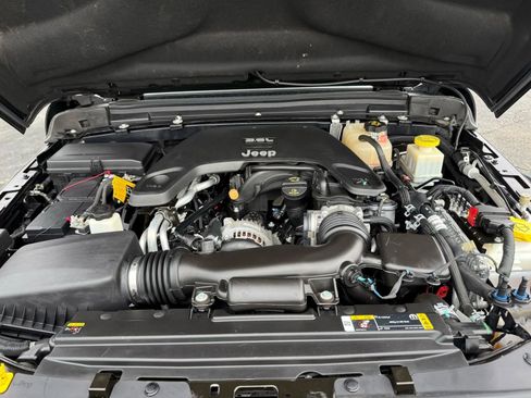 Used 2021 Jeep Gladiator Mojave image 30