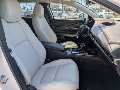 Used 2023 MAZDA CX-30 AWD 2.5 S w/ Premium Package image 21