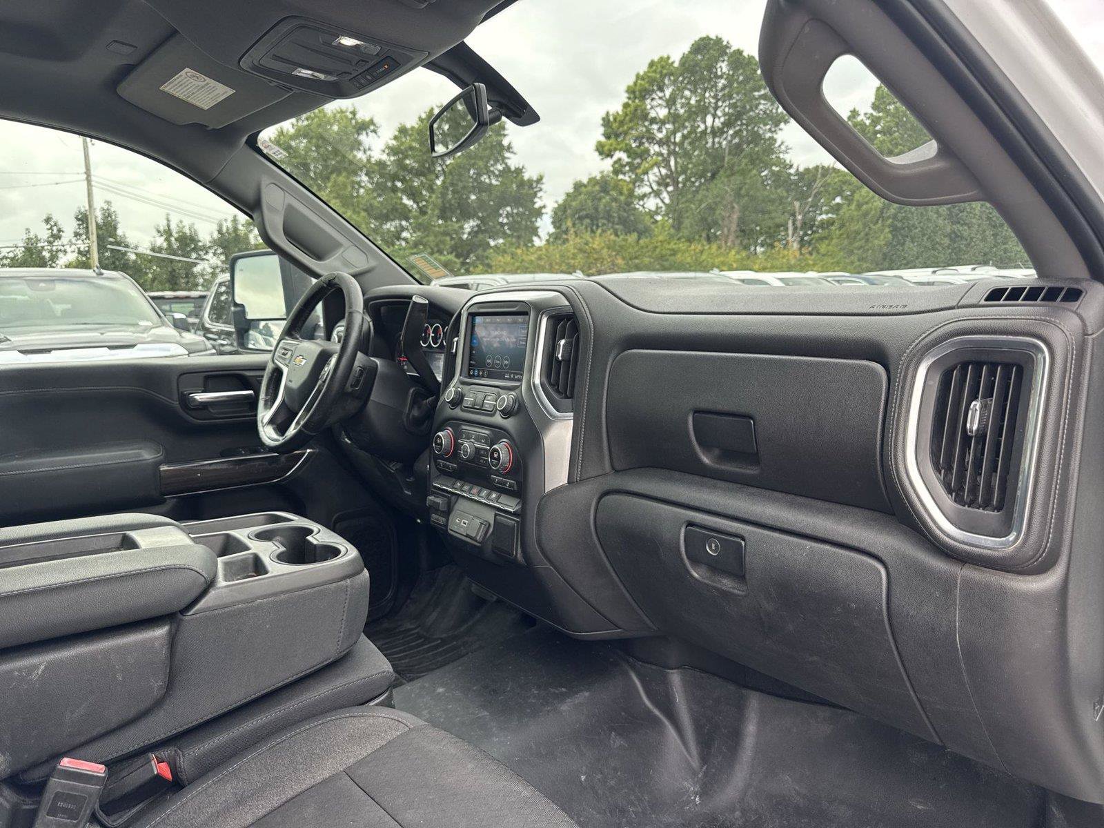 Used 2020 Chevrolet Silverado 2500 LT w/ All Star Edition AWD/4WD image 27