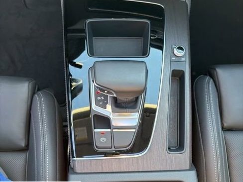 Used 2023 Audi Q5 2.0T Prestige image 35