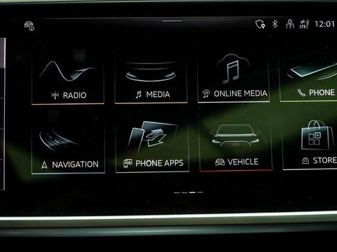 Used 2024 Audi A6 Premium Plus image 24