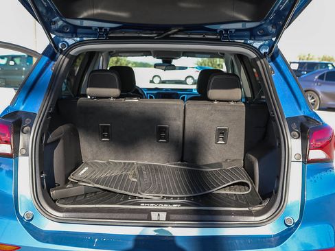 Used 2024 Chevrolet Equinox LS w/ LS Convenience Package FWD image 25