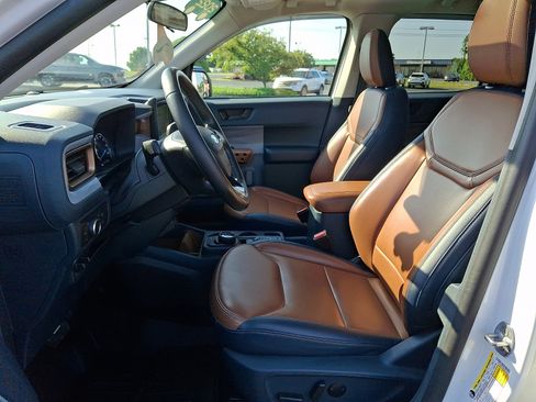 Used 2022 Ford Maverick Lariat w/ Equipment Group 500A Standard AWD/4WD image 14