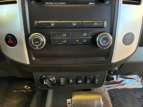 Used 2012 Nissan Frontier PRO-4X w/ Pro-4x Luxury Pkg image 21