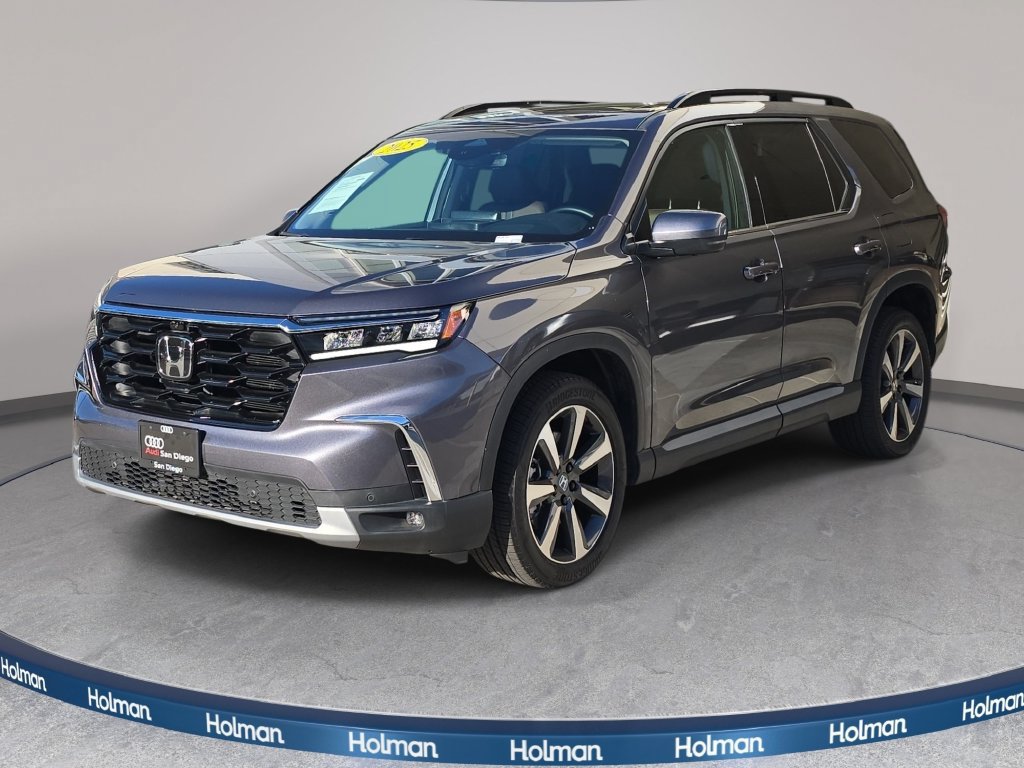 Used 2025 Honda Pilot Elite image 1