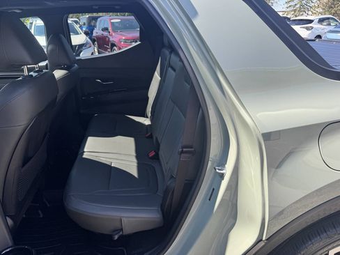 Used 2023 Hyundai Santa Cruz Limited AWD/4WD image 9