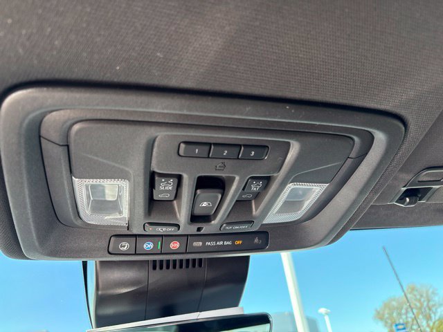 Used 2024 Chevrolet Silverado 2500 High Country w/ High Country Premium Package AWD/4WD image 51