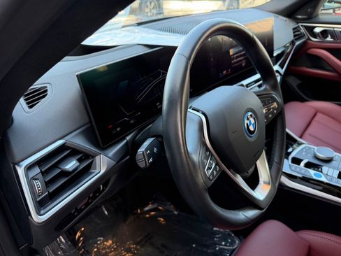 Used 2023 BMW i4 eDrive40 image 12