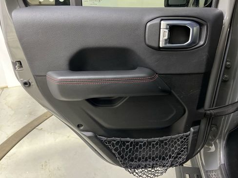 Used 2022 Jeep Wrangler Unlimited Rubicon w/ Cold Weather Group image 27