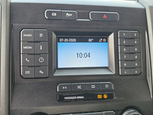 Used 2022 Ford F250 XL w/ Power Equipment Group AWD/4WD image 18