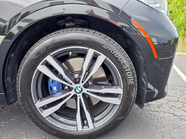 Used 2021 BMW X7 M50i AWD/4WD image 4