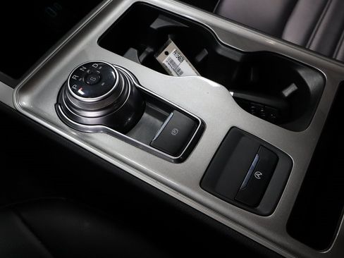 Certified 2024 Ford Edge SEL w/ Convenience Package image 34