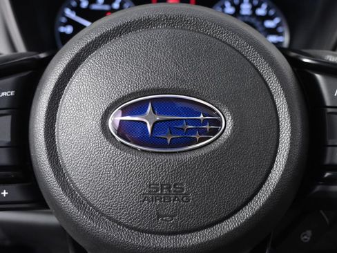 Used 2025 Subaru Outback Onyx Edition AWD/4WD image 33