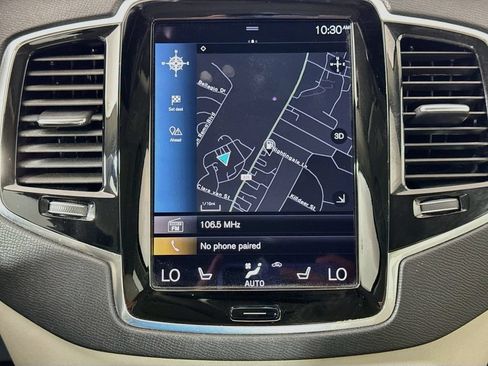 Used 2021 Volvo XC90 T6 Momentum w/ Advanced Package AWD/4WD image 13