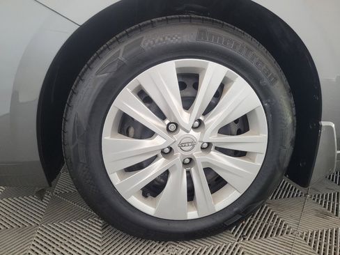 Used 2024 Nissan Sentra S FWD image 31