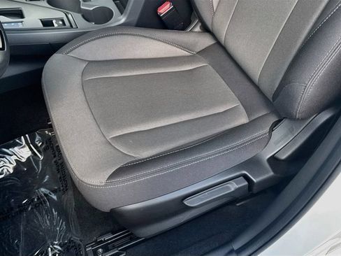 Certified 2025 Subaru Crosstrek 2.0i AWD/4WD image 17