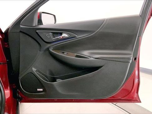 Used 2018 Chevrolet Malibu Premier w/ Premier Sun and Wheel Package image 25