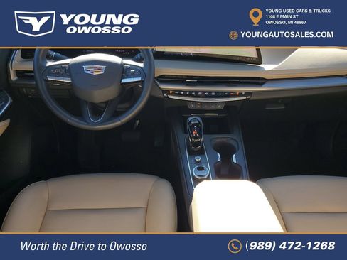 Certified 2024 Cadillac XT4 Luxury w/ Cold Weather Package AWD/4WD image 24