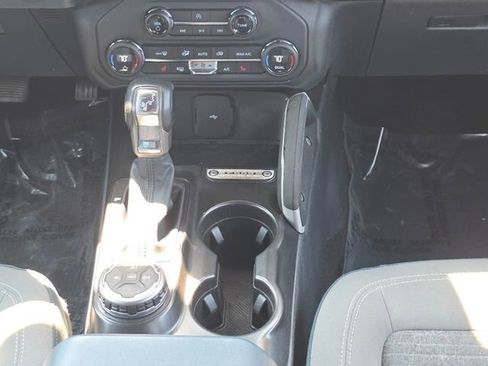 Used 2021 Ford Bronco Outer Banks AWD/4WD image 15