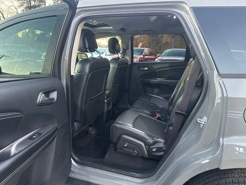 Used 2020 Dodge Journey Crossroad image 13