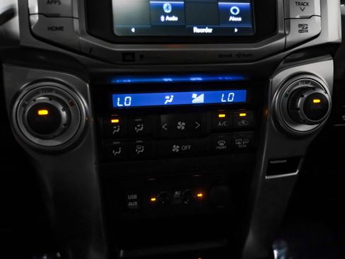 Used 2018 Toyota 4Runner Limited RWD image 27