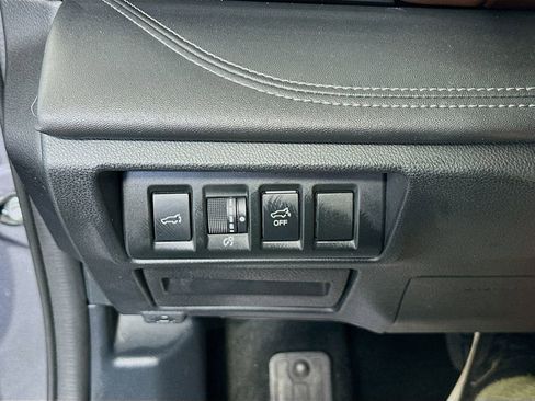 Used 2022 Subaru Outback Touring AWD/4WD image 10