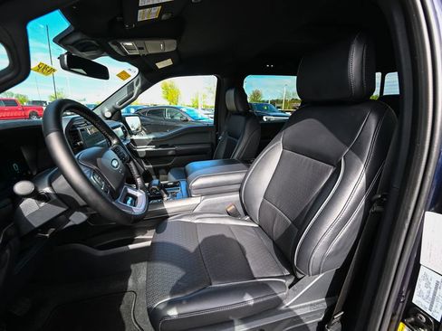 Used 2025 Ford F150 Lariat AWD/4WD image 18
